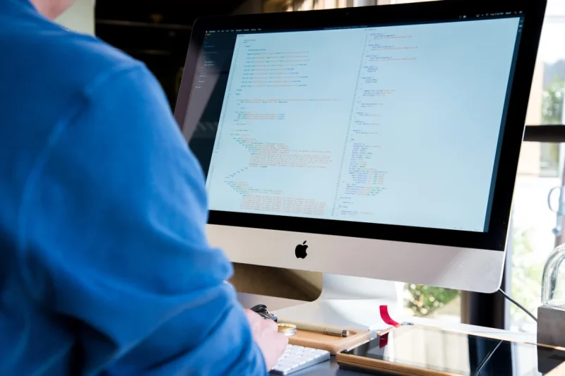 Mengapa Open Source dan GitHub Menjadi Rahasia Sukses Developer Modern? Panduan Lengkap untuk Berkembang Bersama Komunitas Teknologi
